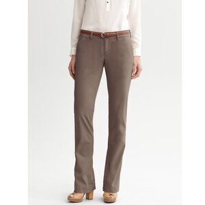 Banana Republic olive green chino pants 4